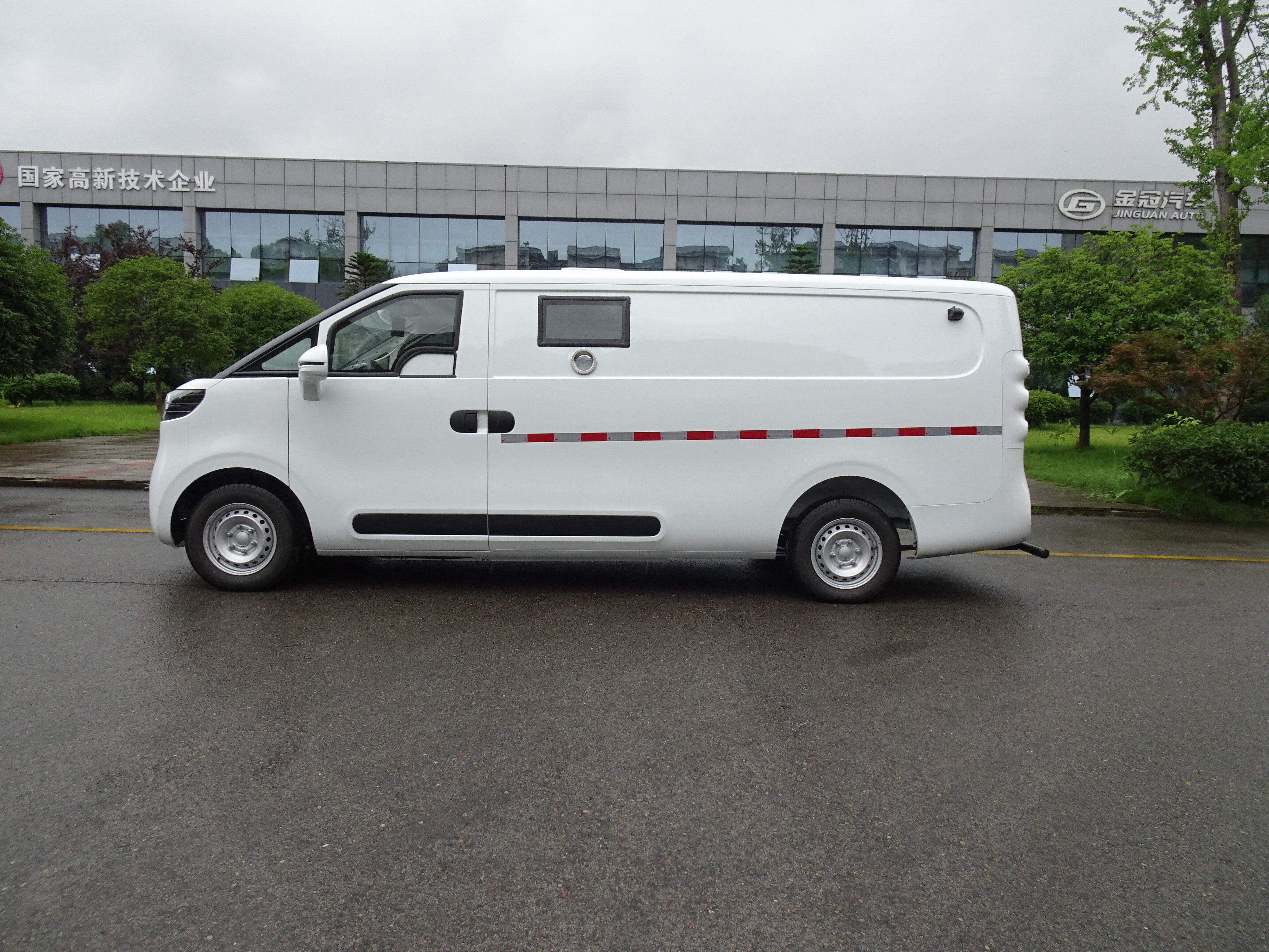 MAXUS（DaNa V1)-Pure Electric