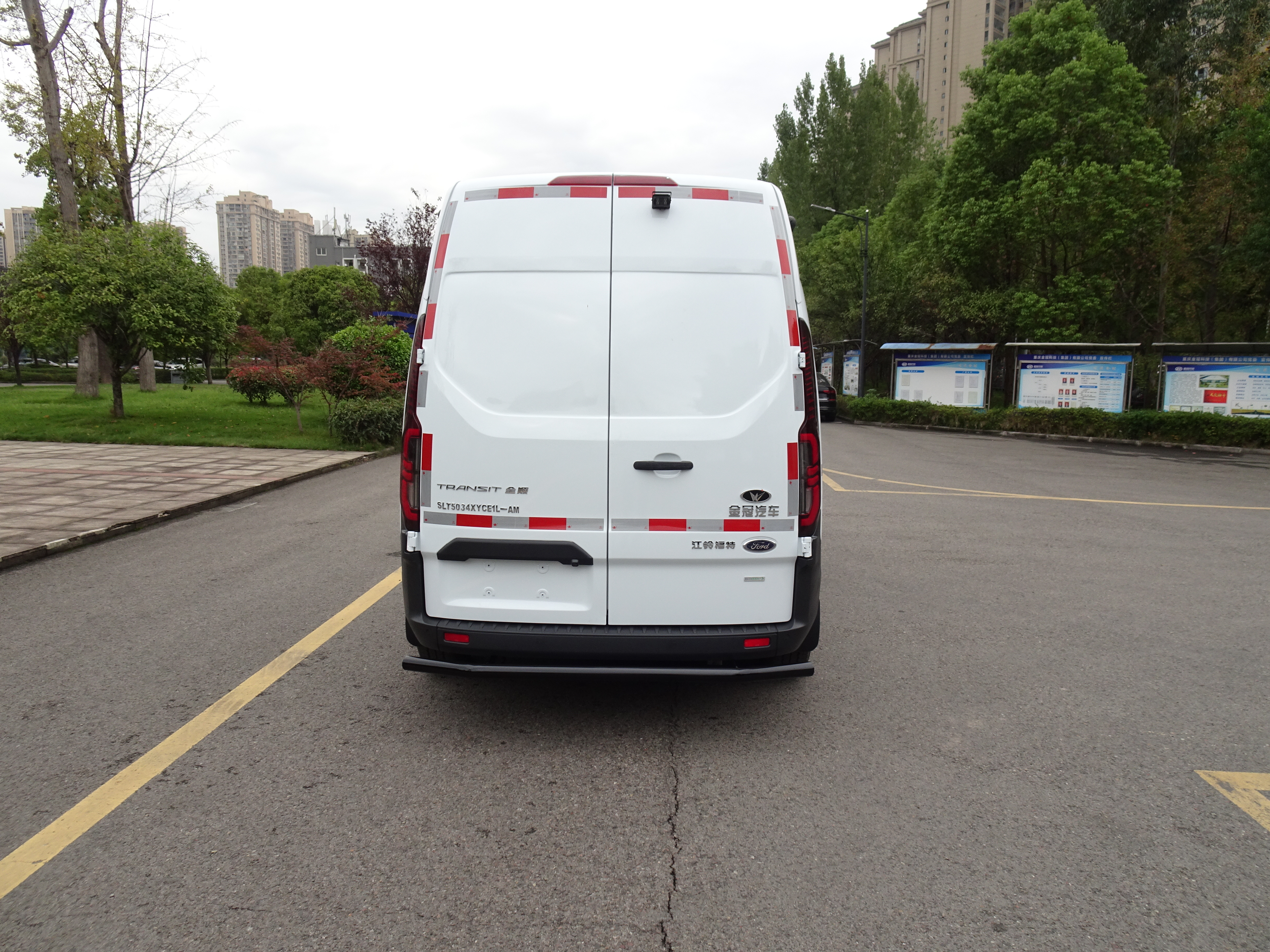 Ford（Transit V362）